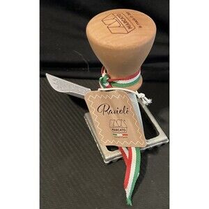 NWT Marcato Classic Square Ravioli Stamp - Made in Italy - Authentic Wood Handle